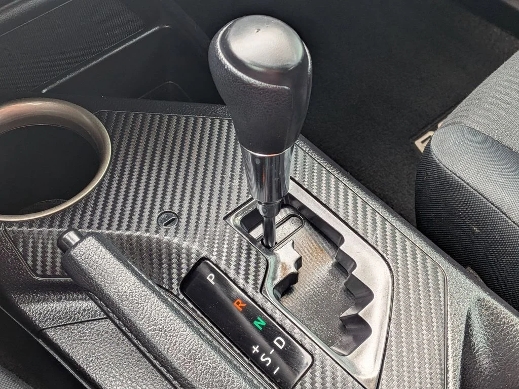 Used 2015 Black Toyota LE image 12