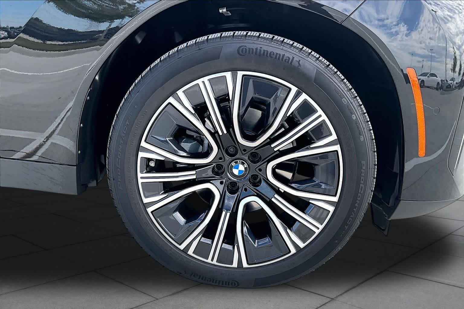 Certified Used 2026 Black Sapphire Metallic BMW 30 xDrive image 10