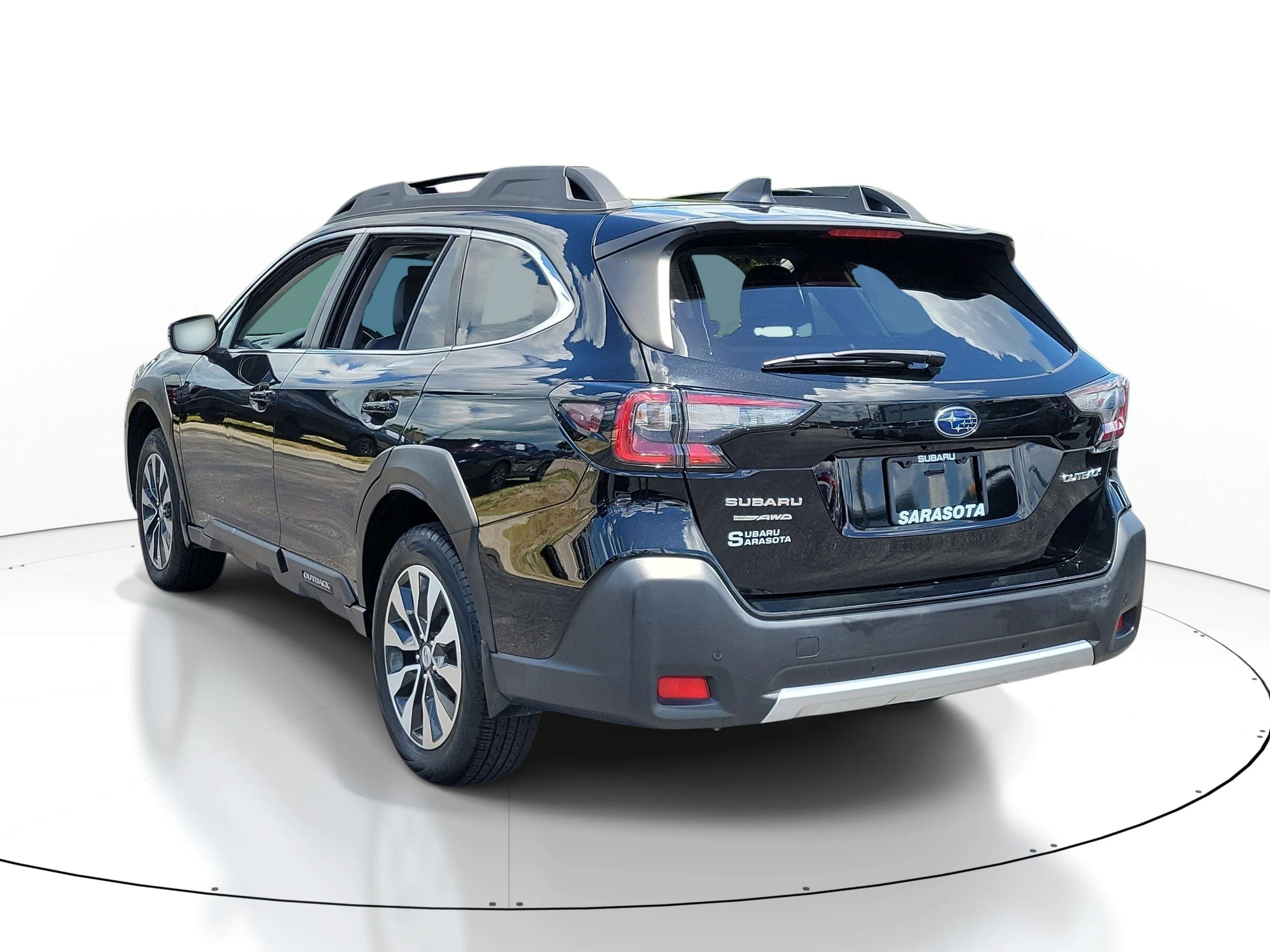 Used 2024 Crystal Black Silica Subaru Limited image 4