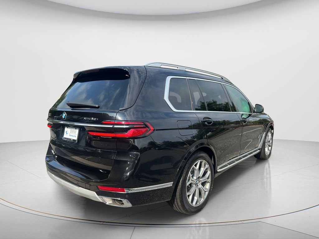 Used 2025 Black BMW xDrive40i image 6