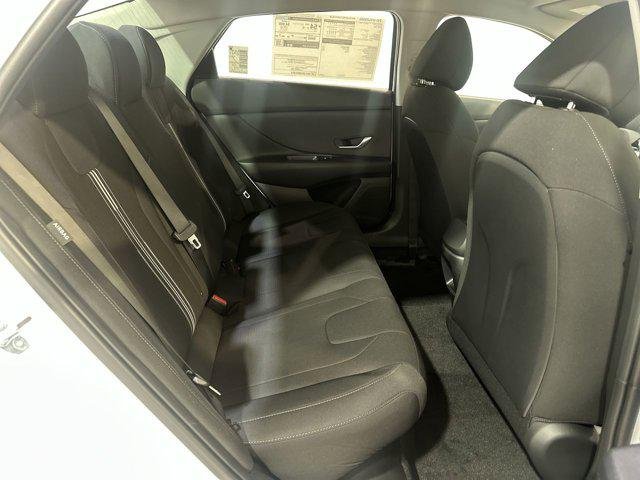 2026 Hyundai Elantra Blue - Photo 19