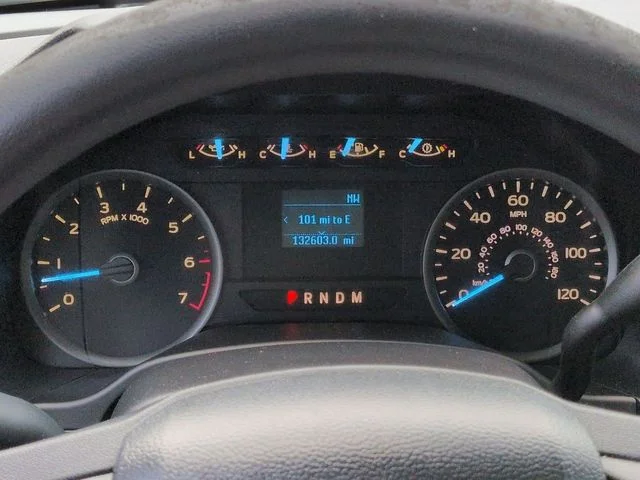 Used 2018 Black Ford XLT image 25