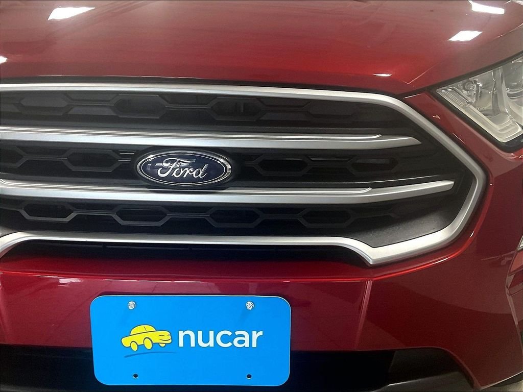 Used 2019 Red Ford SE image 33