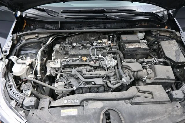Used 2025  Toyota LE image 12