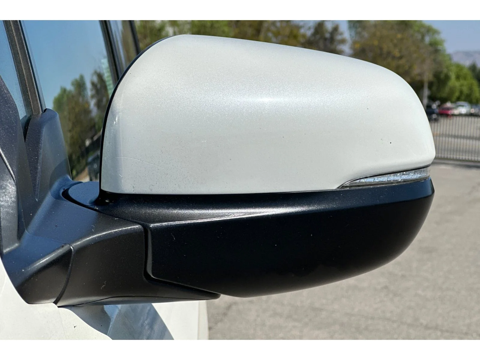 Used 2019 White Diamond Pearl Honda EX-L w/Navi & RES image 51