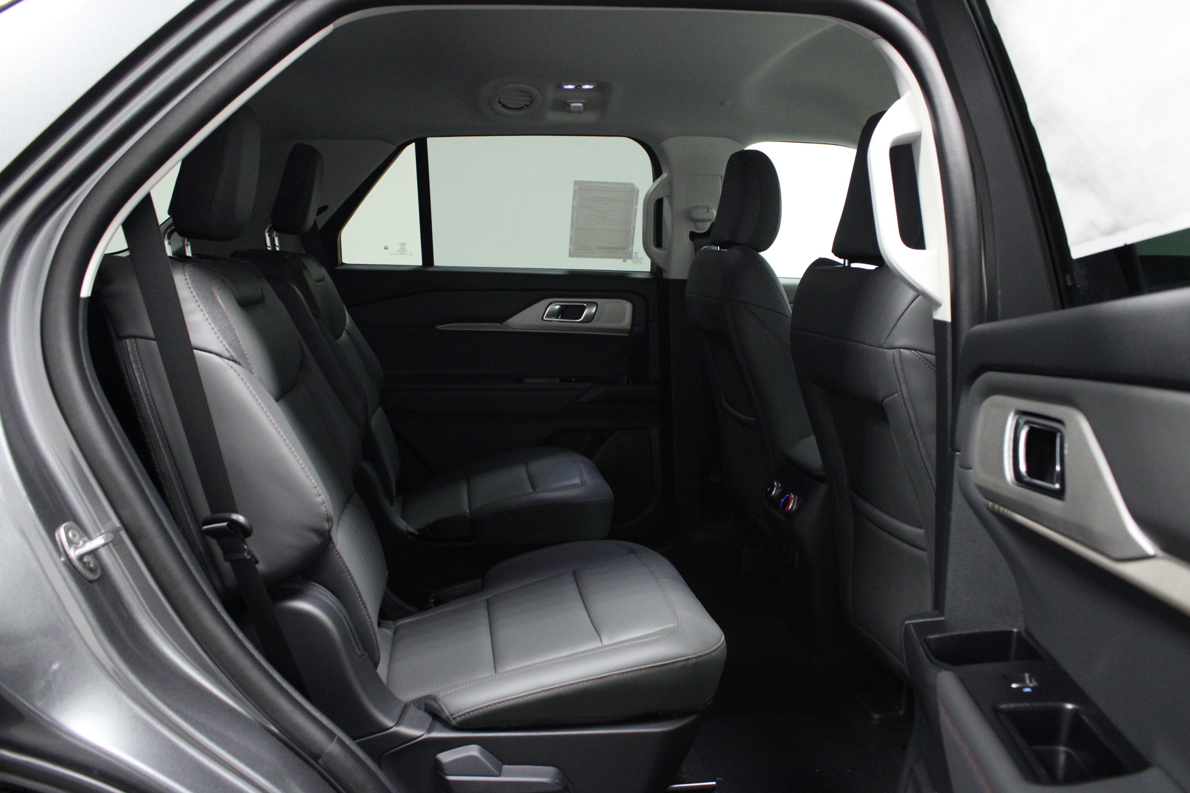 New 2026 Carbonized Gray Metallic Ford Active image 16