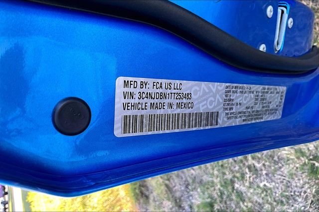 New 2026 Hydro Blue Pearl-Coat Exterior Paint Jeep Latitude image 14