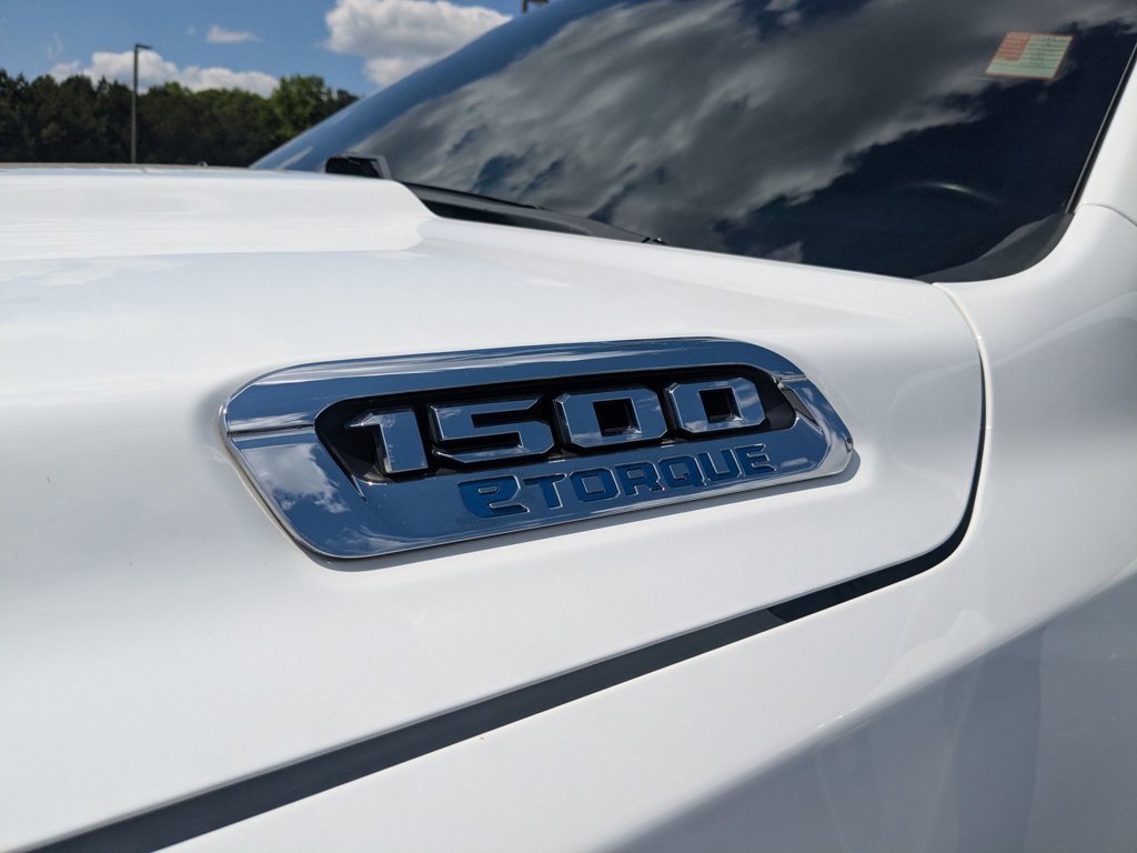 Used 2022 Bright White Clearcoat Ram Big Horn image 30