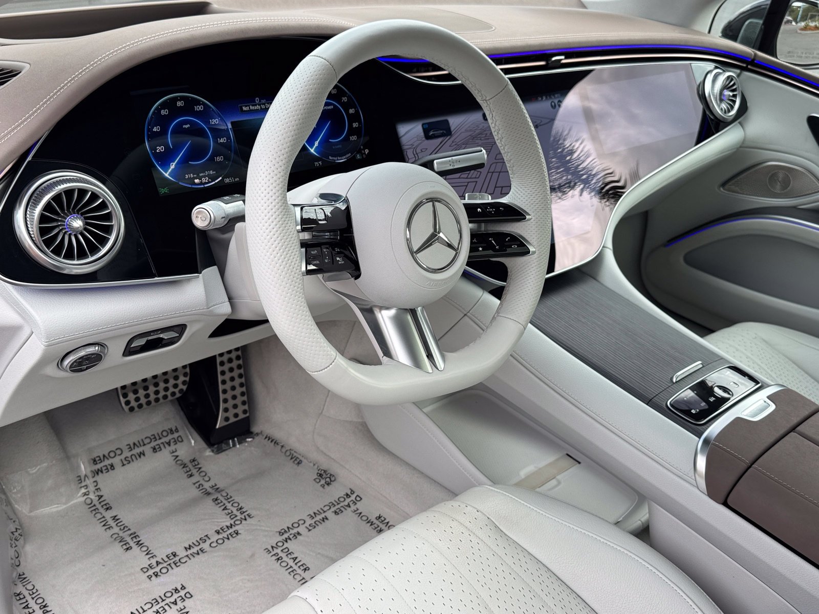 Certified Used 2023 Gray Mercedes-Benz 580 image 18