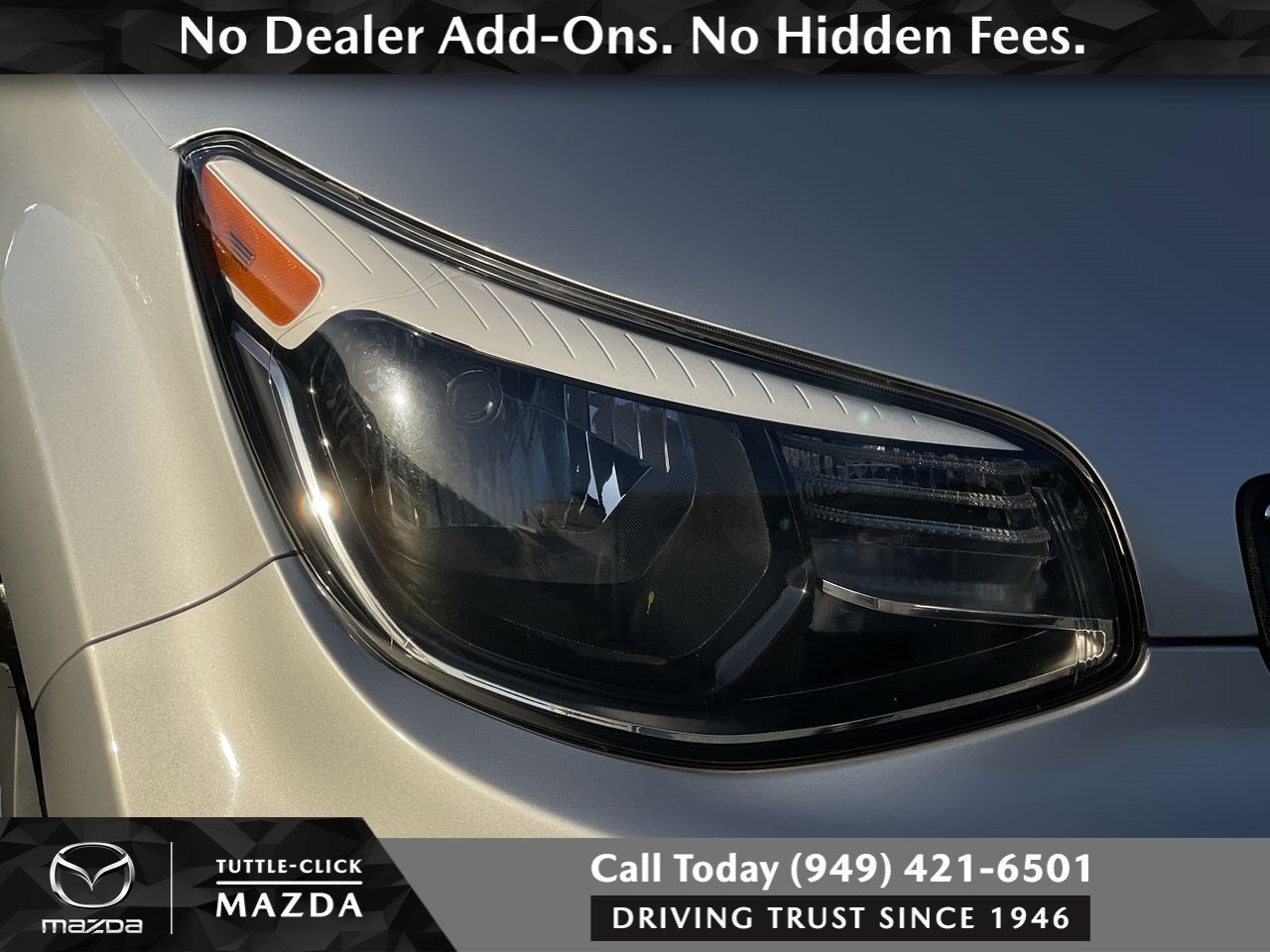 Used 2019 Bright Silver Kia Base image 16