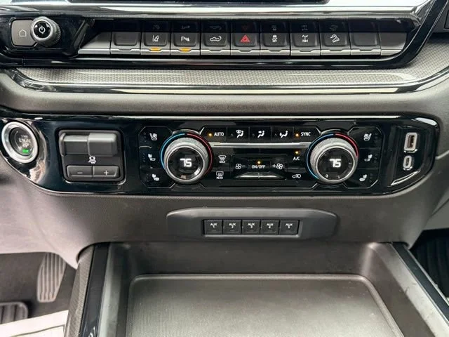 2024 Chevrolet Silverado 2500HD ZR2 - Photo 34