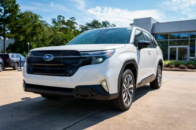 New 2026 Crystal White Pearl Subaru Touring image 11