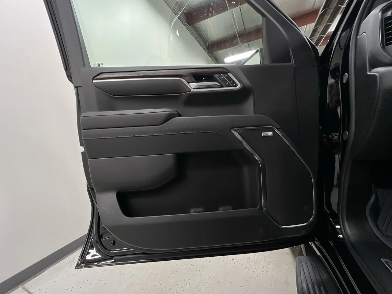 2026 GMC Sierra 1500 SLT - Photo 80