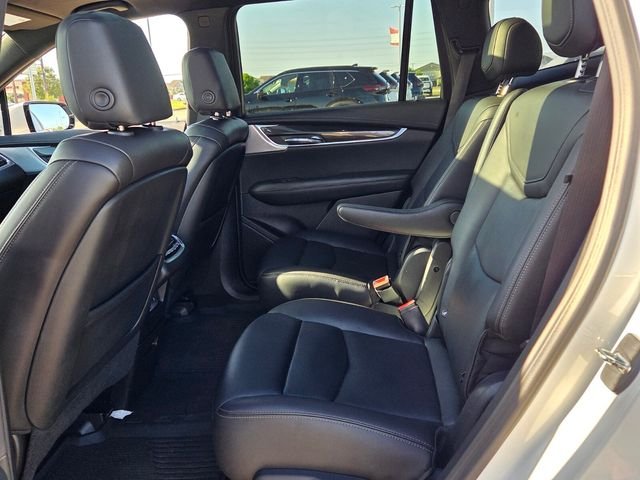 Used 2023 White Cadillac Sport image 6