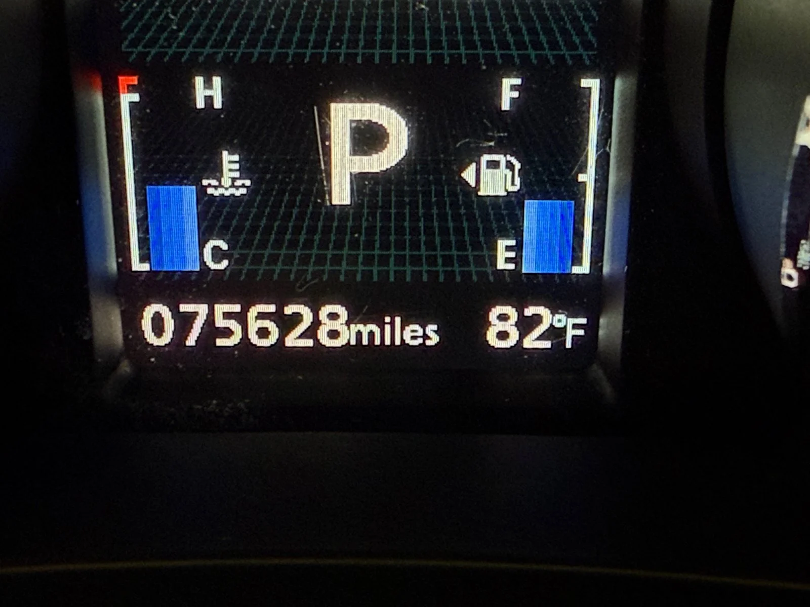 Used 2021 Octane Blue Metallic Mitsubishi LE image 2