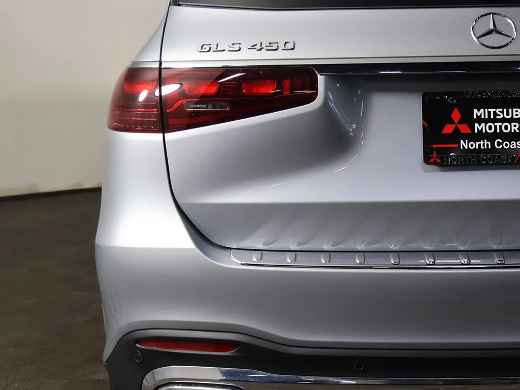 Used 2025 Silver Mercedes-Benz GLS 450 image 19