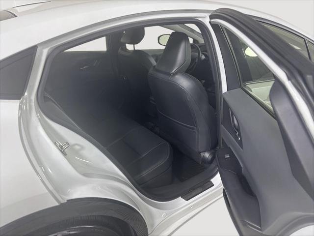 Certified Used 2024 WIND CHILL PEARL Toyota  image 5