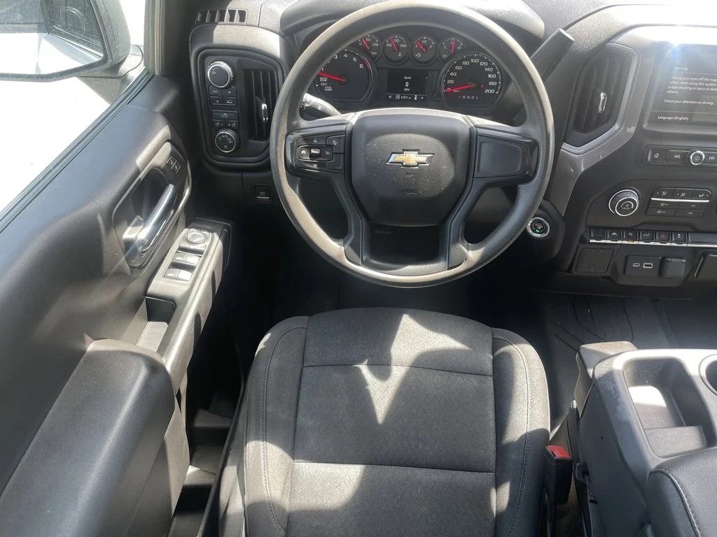 Used 2022 Summit White Chevrolet Custom image 12
