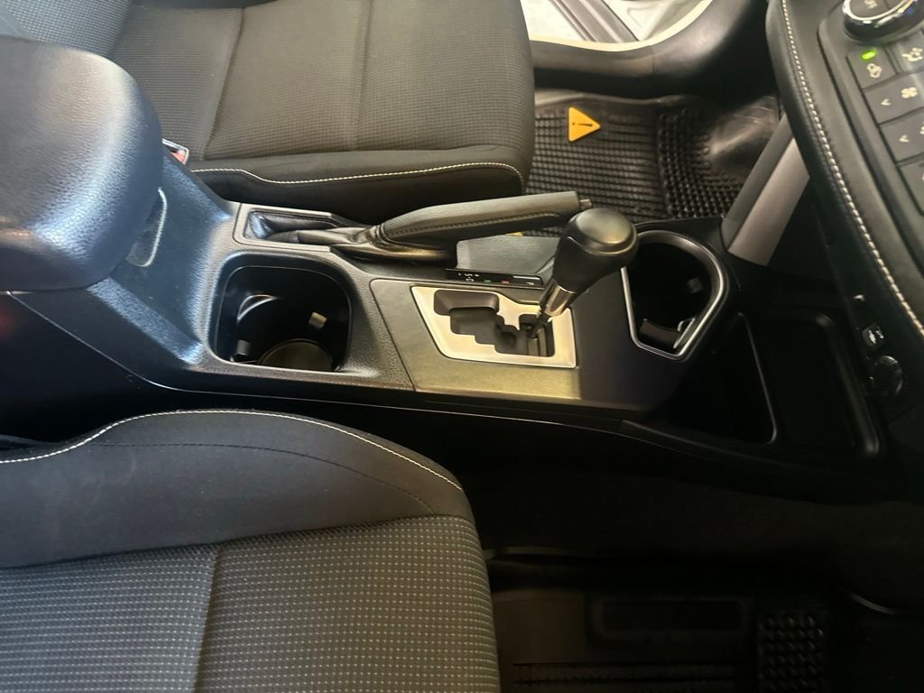 Used 2016 White Toyota XLE image 34