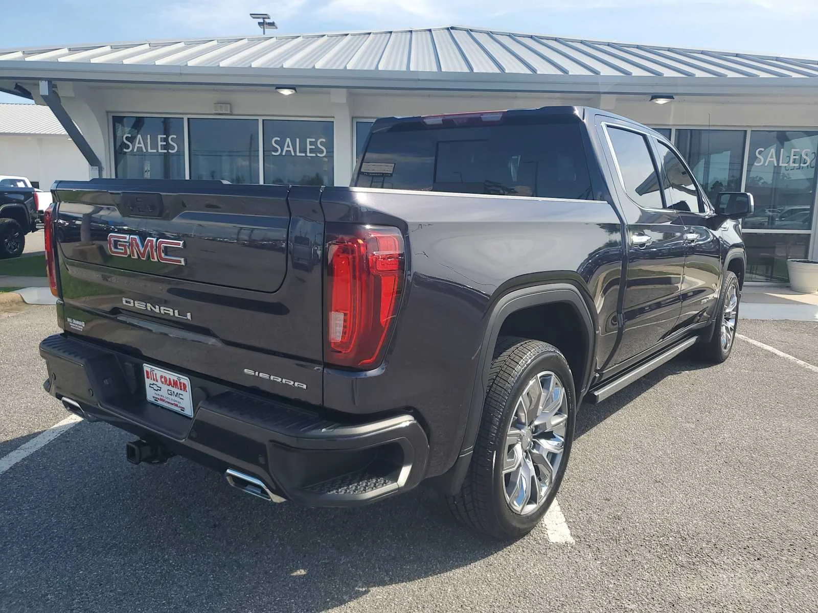 Used 2025 Titanium Rush Metallic GMC Denali image 9