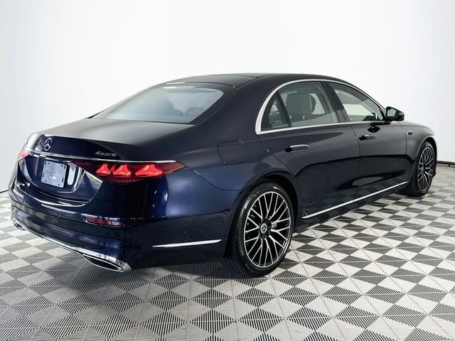 New 2027 Nautical Blue Metallic Mercedes-Benz S 580 image 37