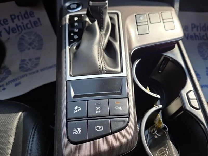 Used 2026 White Kia EX image 38