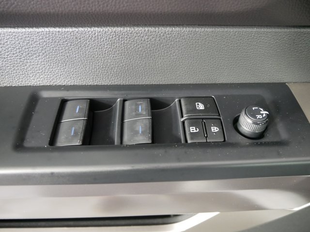Used 2024 Ice Cap Toyota Crew Cab SR5 w/ Convenience Pkg image 24