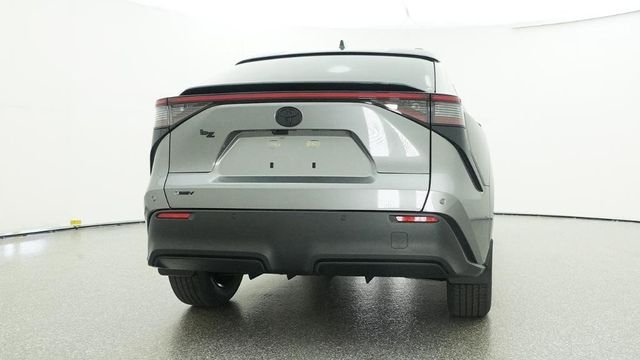 New 2026 Heavy Metal Toyota XLE image 14