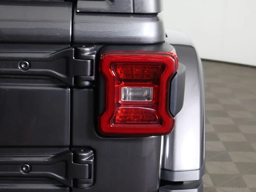 2022 Jeep Wrangler Unlimited Rubicon 4xe - Photo 14