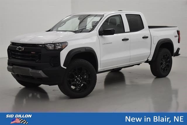2026 Chevrolet Colorado Trail Boss - Photo 1