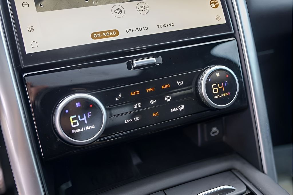 2024 Land Rover Discovery Metropolitan Edition - Photo 22