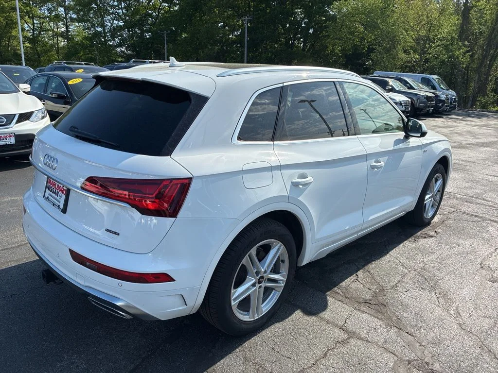 Used 2023 White Audi 55 Premium image 7
