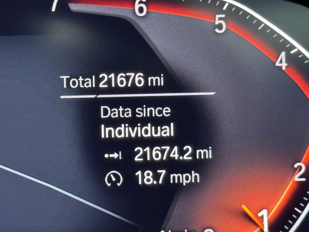 Used 2024 Black BMW xDrive30i image 17