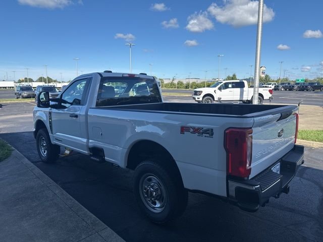 2026 Ford F-350 Super Duty XL - Photo 8