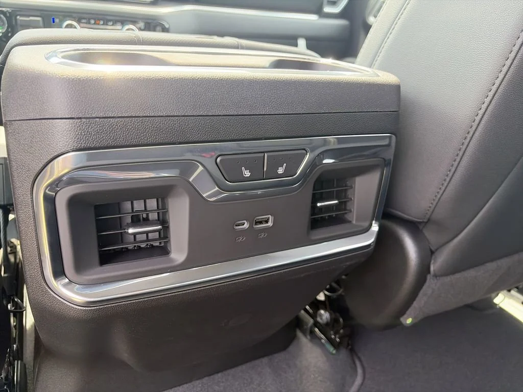 2026 GMC Sierra 1500 SLT - Photo 30