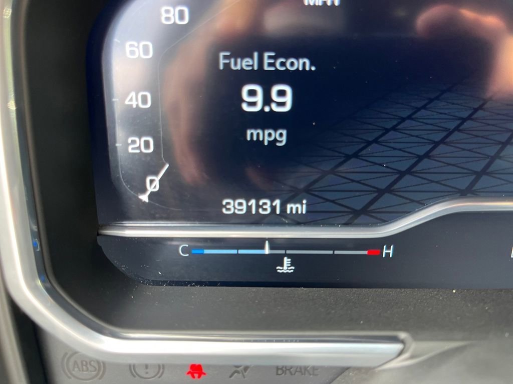 Used 2024 Titanium Rush Metallic GMC AT4 image 3