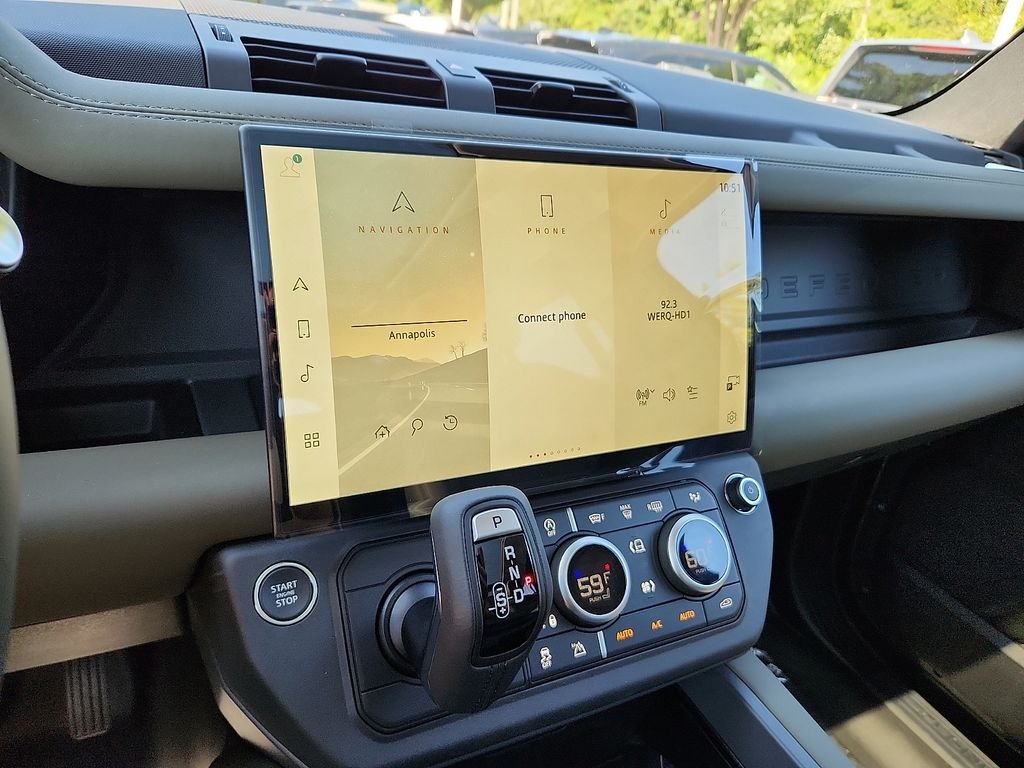 New 2026 Woolstone Green Land Rover S image 8