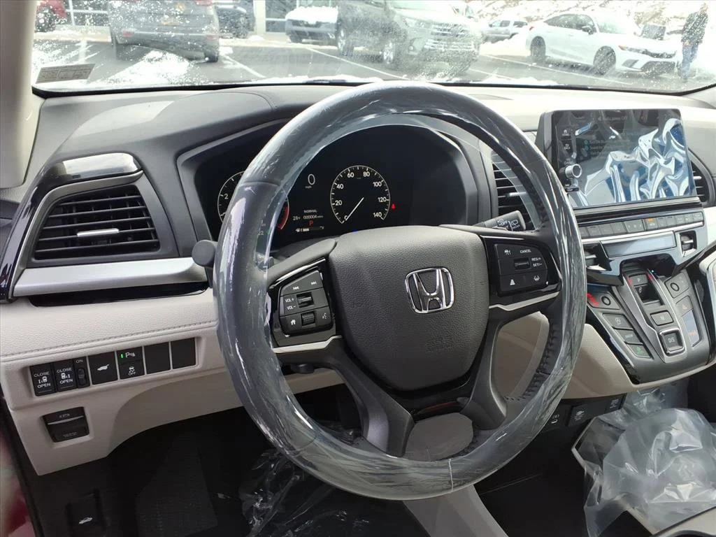 2026 Honda Odyssey Touring - Photo 6