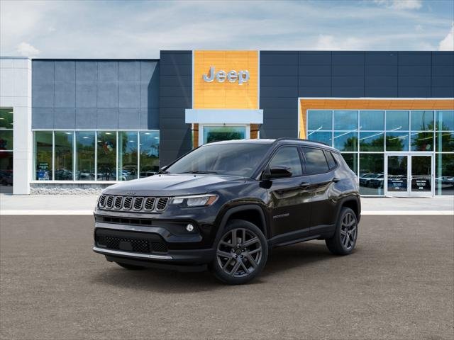 New 2026 Diamond Black Crystal Pearlcoat Jeep Latitude Altitude image 27