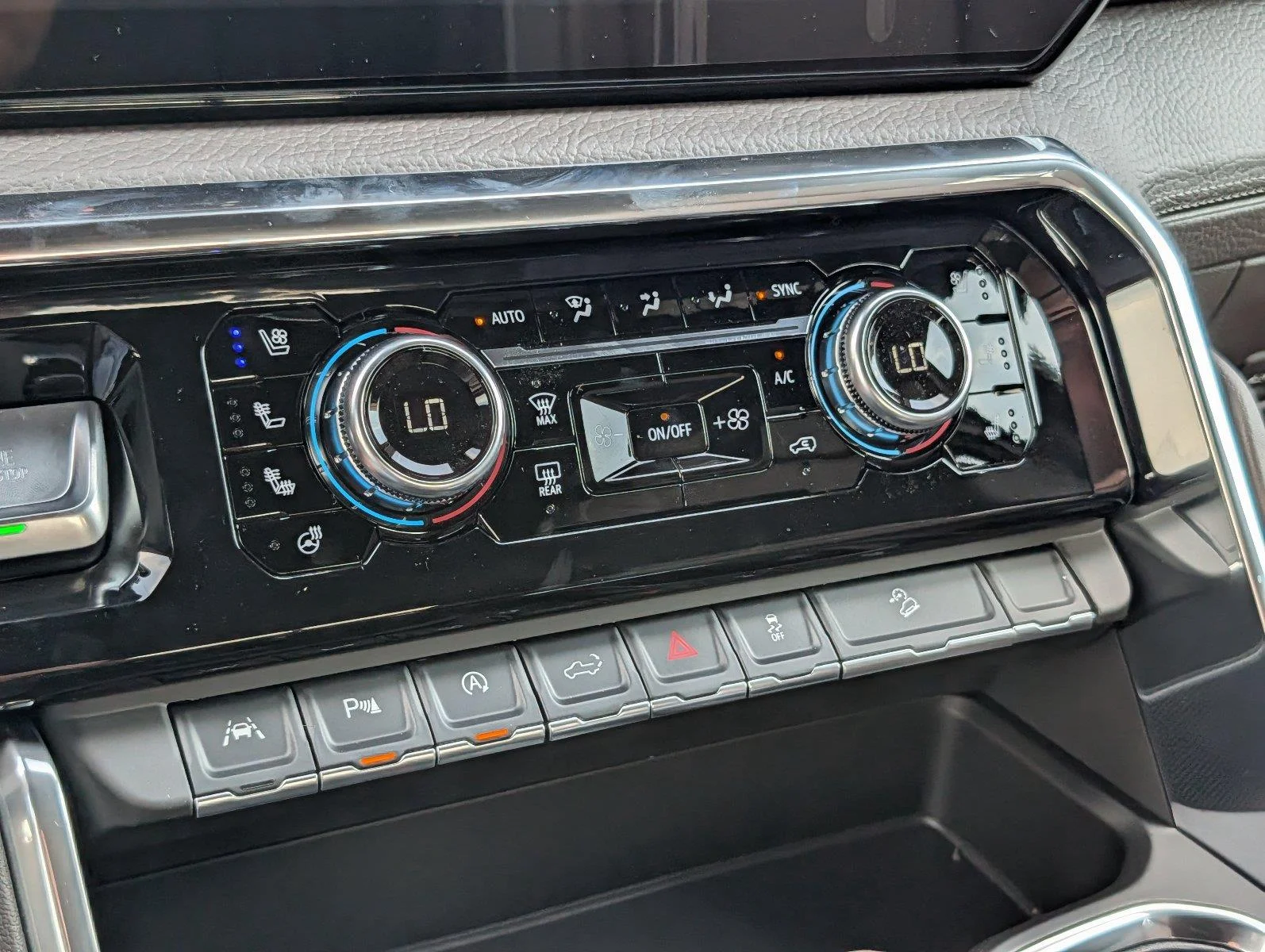 New 2026 Glacier White Tricoat GMC Denali image 20