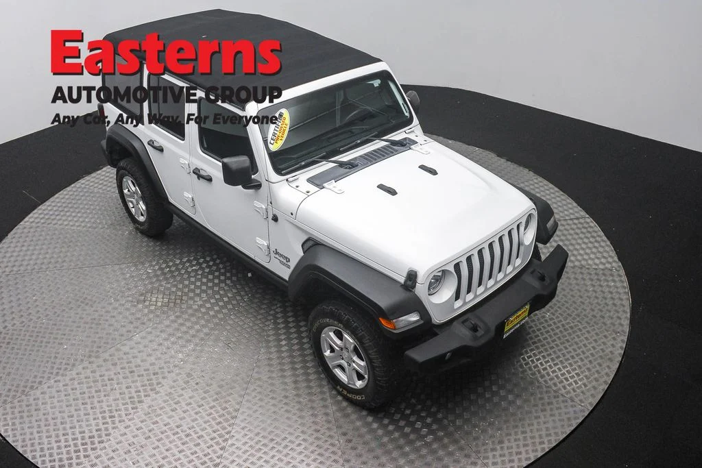 Used 2018 White Jeep Unlimited Sport S image 3