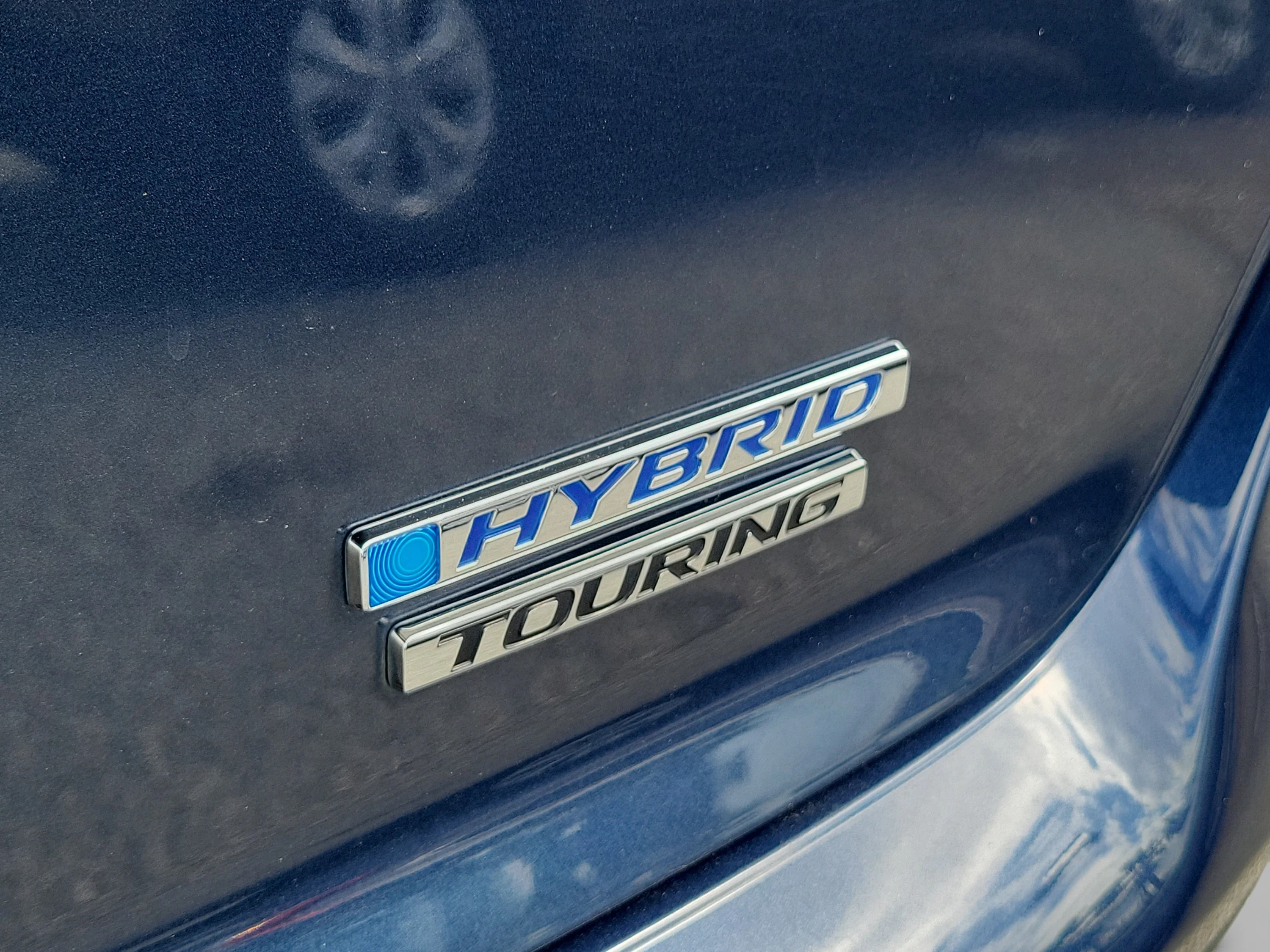Used 2024 Canyon River Blue Metallic Honda Touring image 36
