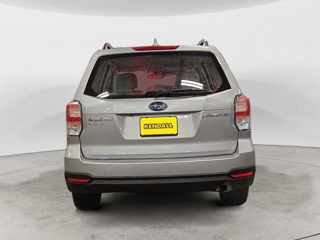 Used 2018 Silver Subaru 2.5i image 6