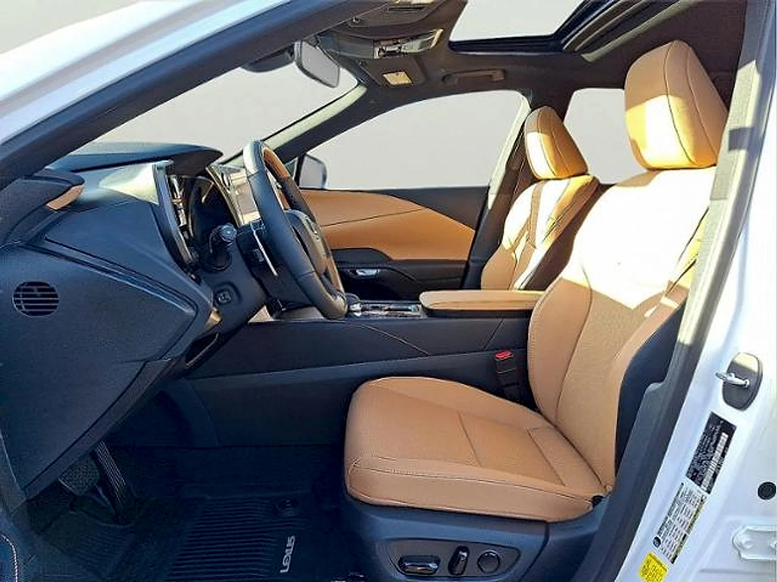 2026 Lexus RX 350 Premium - Photo 9