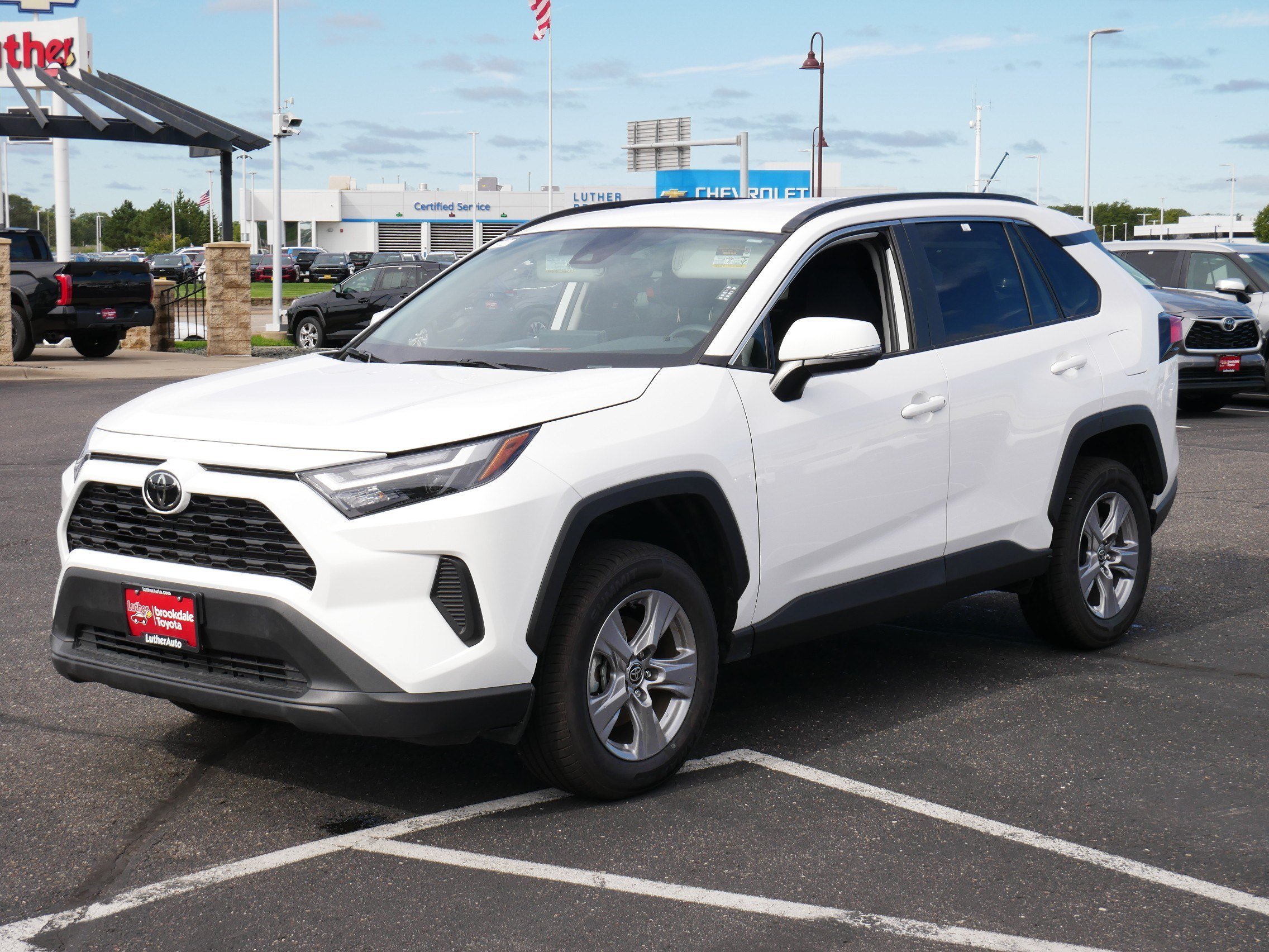 Certified Used 2025 Ice Cap Toyota XLE image 3