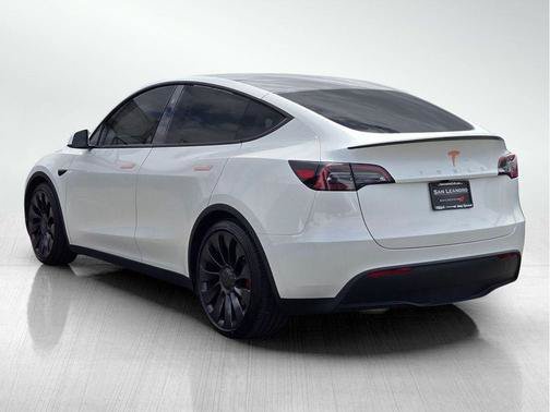 Used 2023 White Tesla Performance image 6