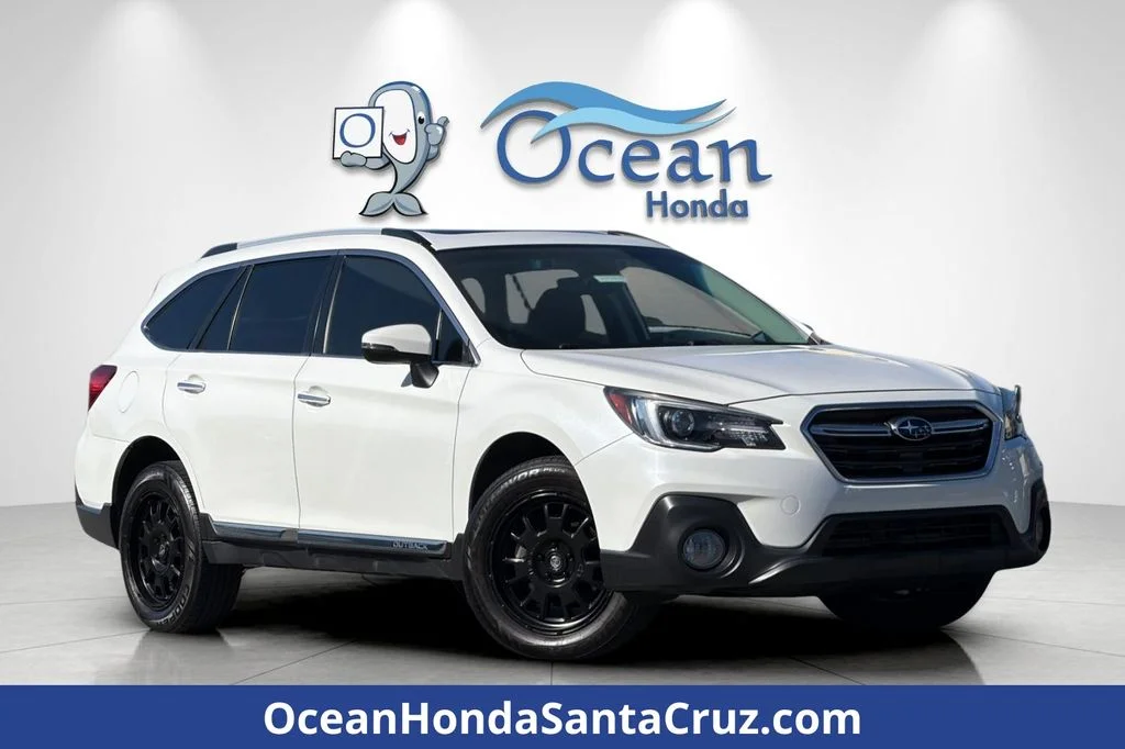 2018 Subaru Outback 3.6R Touring's photo