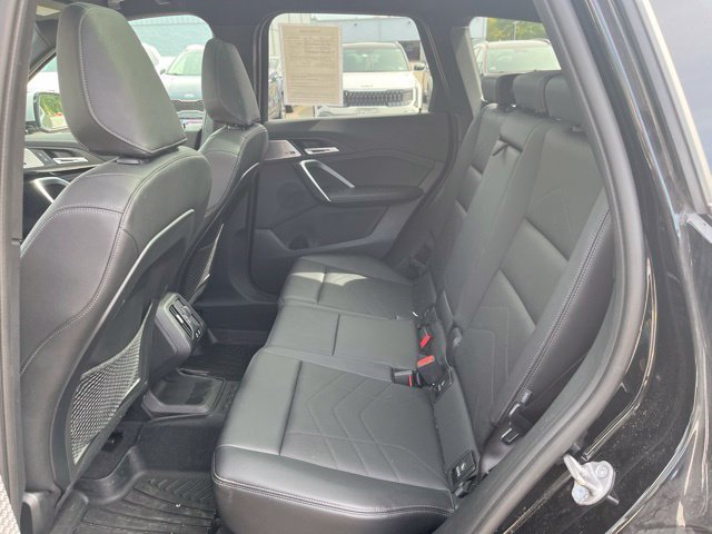 Used 2023 Black Sapphire Metallic BMW xDrive28i image 14