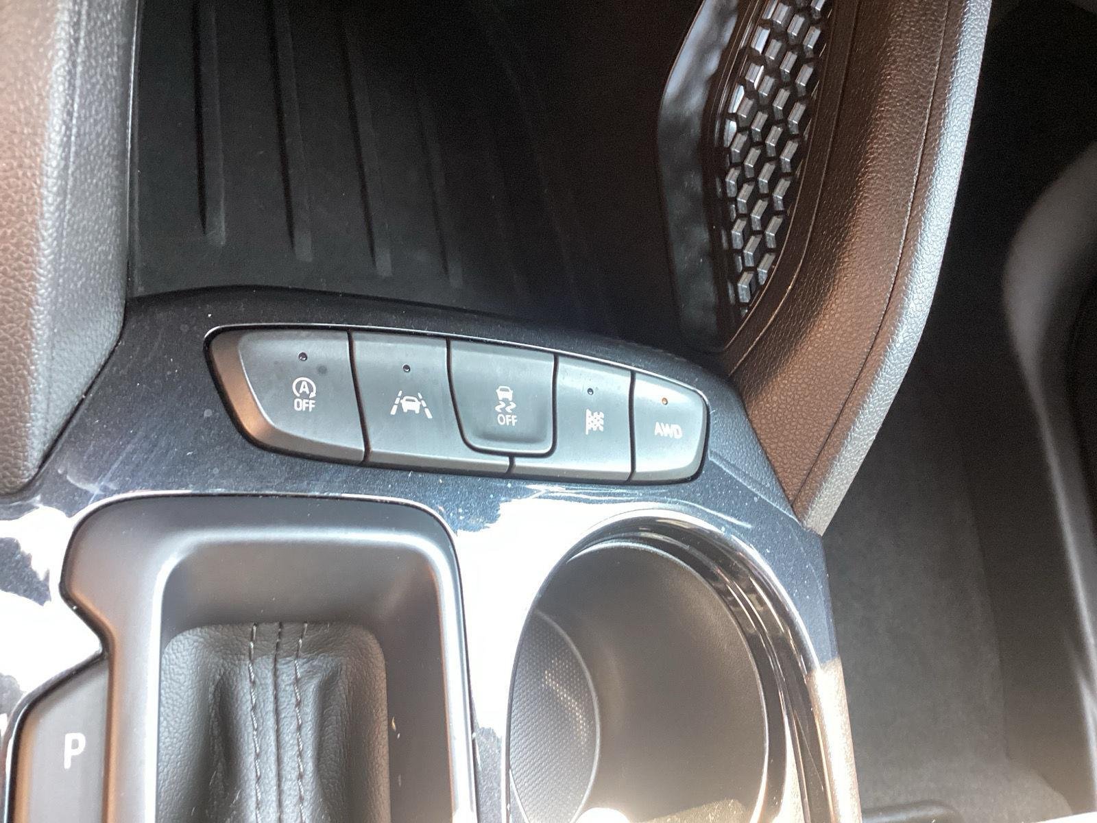 Used 2022 Mosaic Black Metallic Chevrolet LT image 27