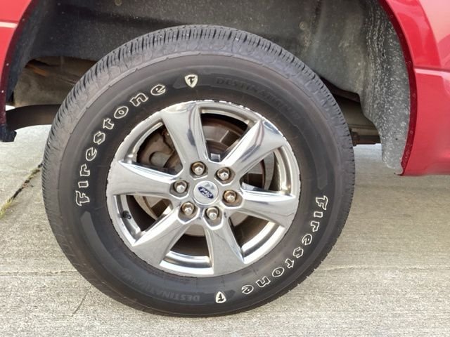 Used 2018 Ruby Red Metallic Ford XLT image 8